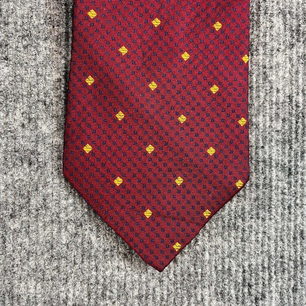 Nautica Mens Silk Necktie Burgundy Yellow Diamond Pattern Made in Costa Rica